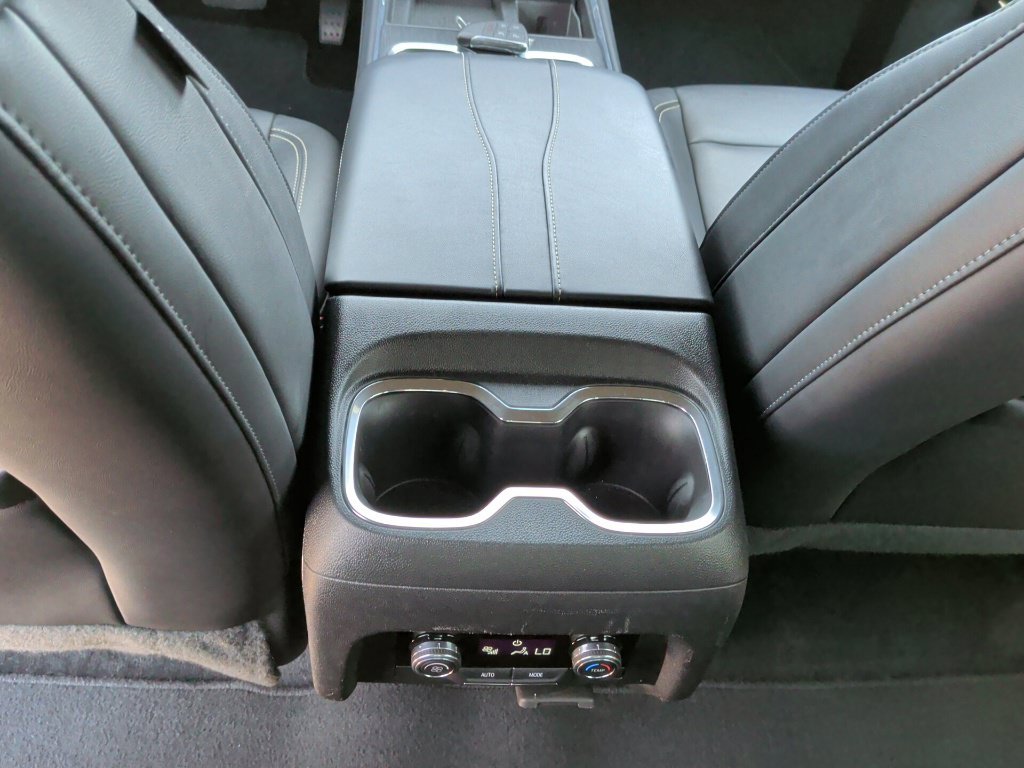 Used 2024 GMC Acadia Elevation AWD/4WD image 38