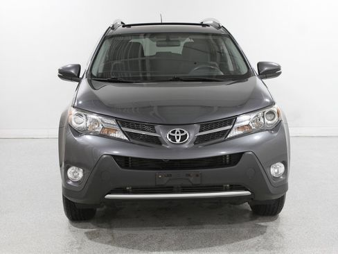 Used 2014 Toyota RAV4 XLE image 2