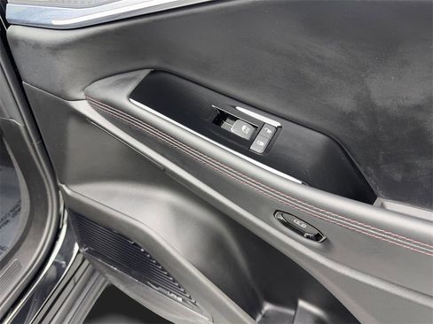 Used 2025 Jeep Wagoneer S Limited image 51