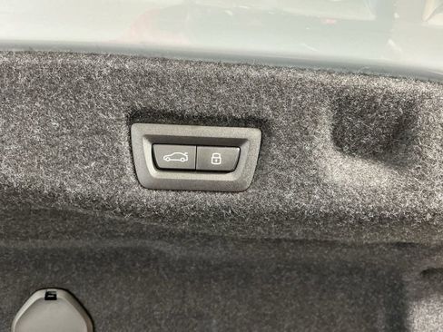 New 2026 BMW 540i xDrive w/ Executive Package AWD/4WD image 30