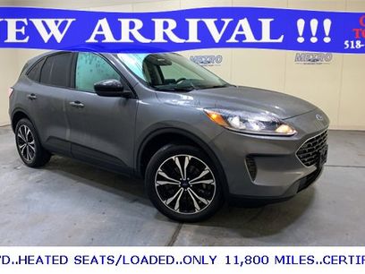 Certified 2022 Ford Escape SE w/ SE Sport Appearance Package