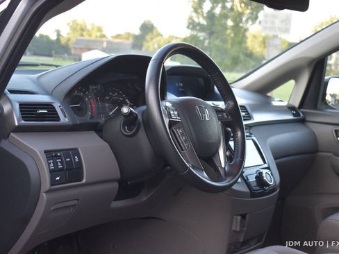 Used 2016 Honda Odyssey EX-L image 17