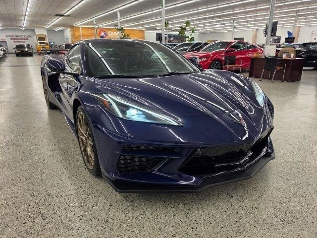 Used 2025 Chevrolet Corvette Stingray Preferred Cpe w/ Z51 Performance Package RWD image 4