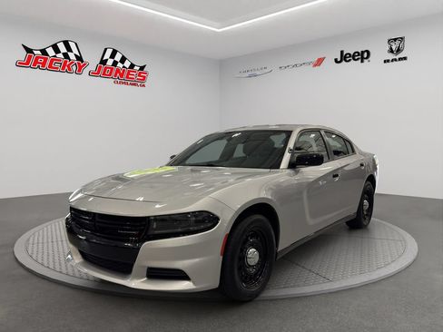 Used 2022 Dodge Charger Police AWD/4WD image 2