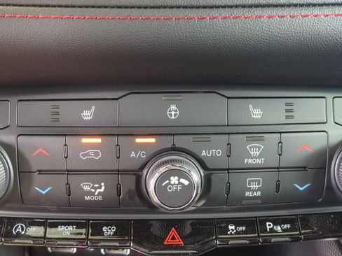 Used 2026 Dodge Durango GT RWD image 25