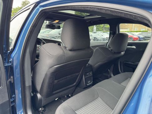 Used 2023 Dodge Charger R/T w/ Harman/Kardon Audio Group RWD image 32
