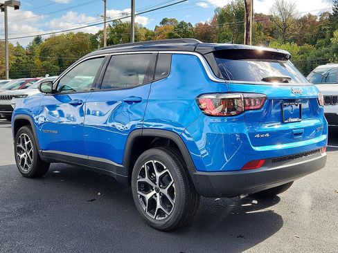 New 2026 Jeep Compass Limited image 3