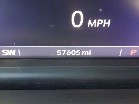 Used 2021 Chevrolet Tahoe LT image 29