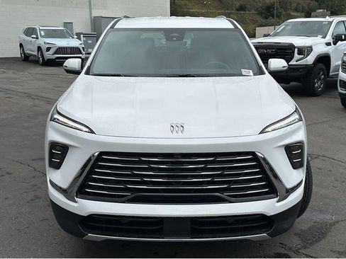 New 2026 Buick Enclave Preferred w/ Power Package FWD image 2