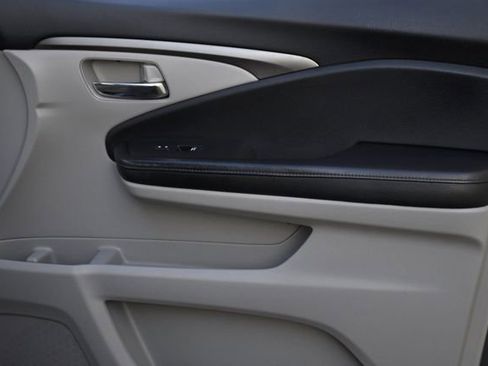 Used 2018 Honda Pilot EX-L image 28