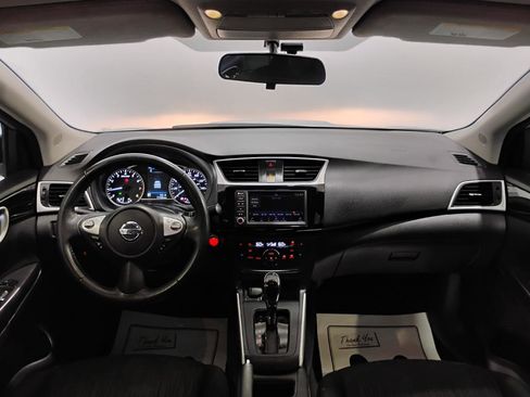 Used 2019 Nissan Sentra SV FWD image 10