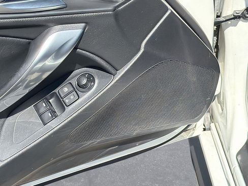 Used 2019 FIAT 124 Spider Abarth RWD image 18