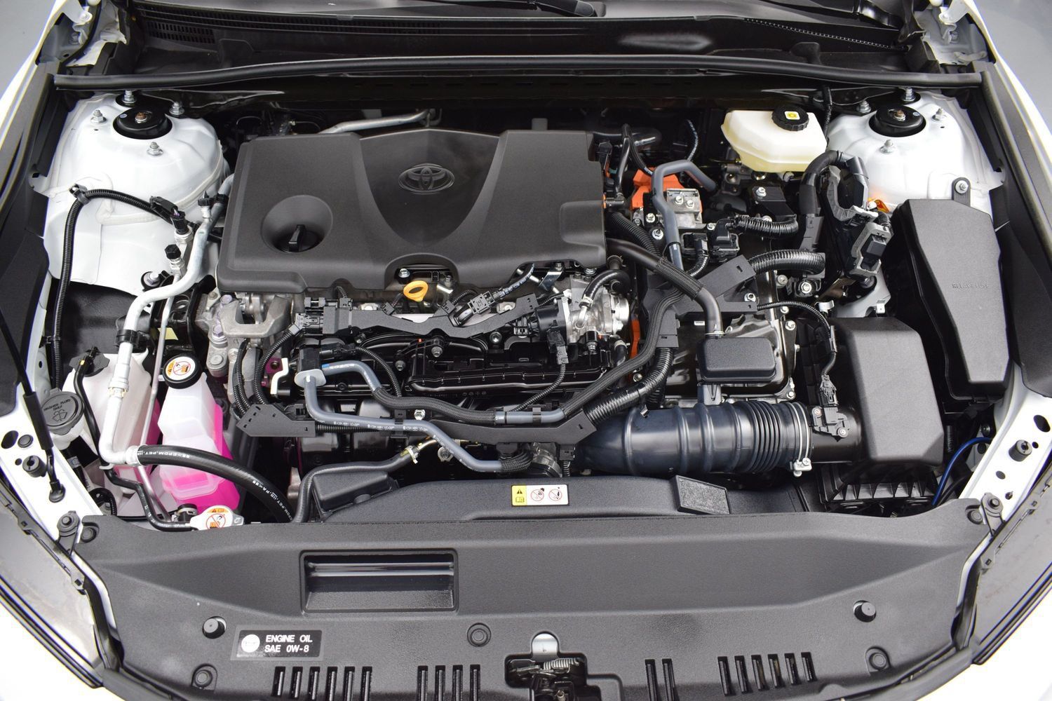 Used 2025 Toyota Camry LE w/ Convenience Package FWD image 9