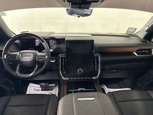 Used 2025 GMC Yukon Denali w/ Denali Reserve Package AWD/4WD image 29