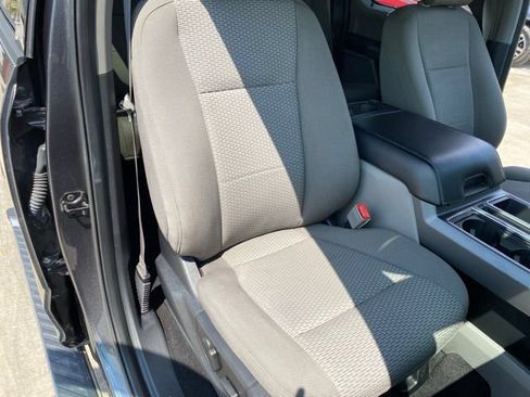 Used 2019 Ford F150 XLT w/ Equipment Group 302A Luxury AWD/4WD image 36