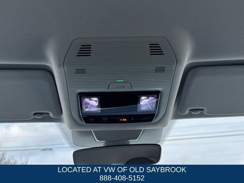Certified 2025 Volkswagen Tiguan SE AWD/4WD image 16