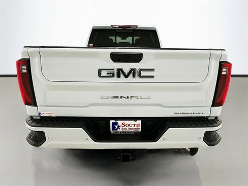 New 2026 GMC Sierra 2500 Denali Ultimate image 6