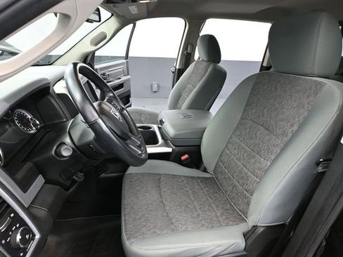 Used 2019 RAM 1500 Big Horn AWD/4WD image 28