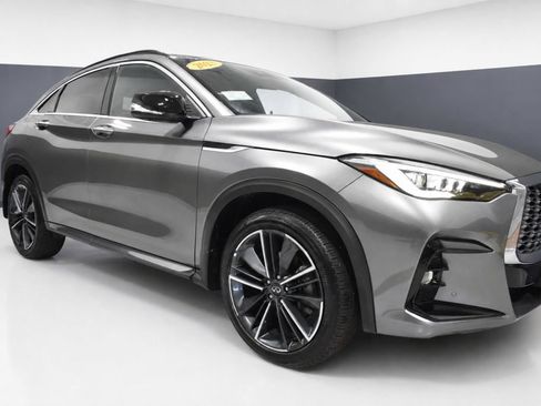 Used 2025 INFINITI QX55 Essential AWD/4WD image 7