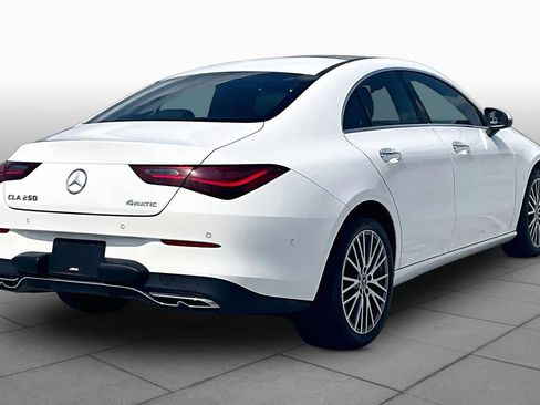 Used 2025 Mercedes-Benz CLA 250 4MATIC image 13