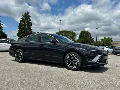 New 2026 Hyundai Sonata SEL AWD/4WD image 2