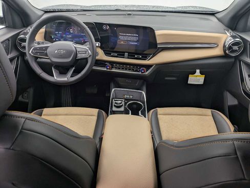 New 2026 Chevrolet Equinox ACTIV w/ Convenience Package III image 16