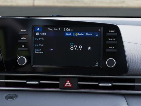 New 2026 Hyundai Elantra Hybrid FWD image 50