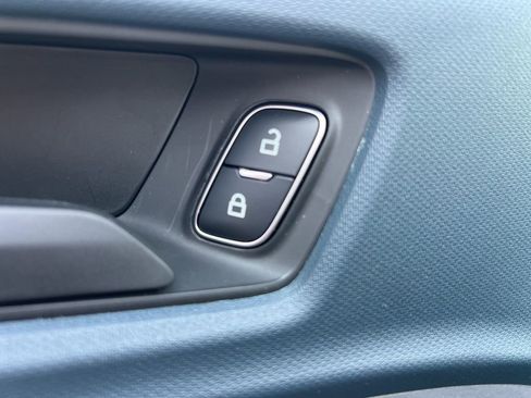 New 2026 Ford Maverick XLT image 13