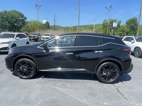 Used 2024 Nissan Murano SV w/ SV Midnight Edition Package FWD image 2