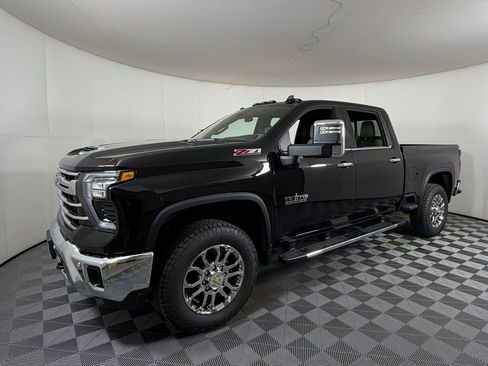 New 2026 Chevrolet Silverado 3500 LTZ w/ LTZ Texas Edition AWD/4WD image 2