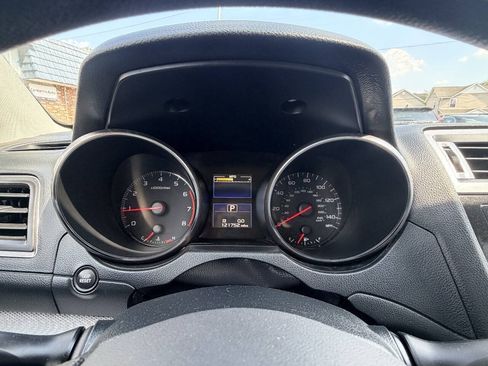 Used 2015 Subaru Legacy 2.5i AWD/4WD image 21