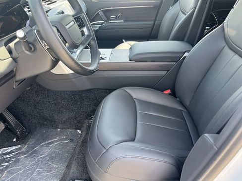 New 2026 Land Rover Range Rover SE AWD/4WD image 11