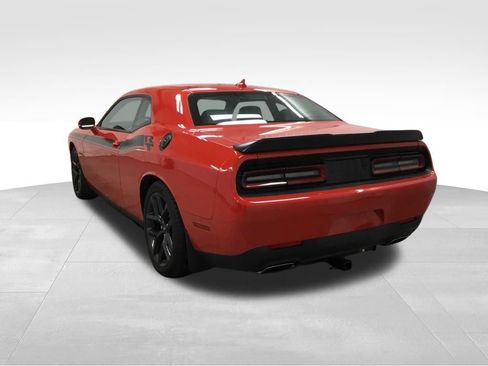 Used 2022 Dodge Challenger R/T w/ Plus Package image 15