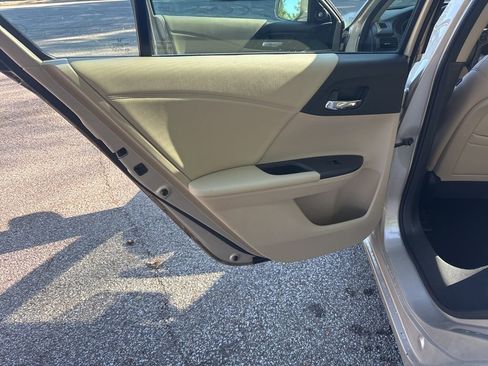 Used 2014 Honda Accord EX-L image 12