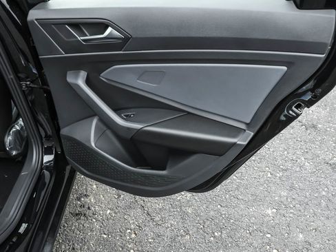 New 2026 Volkswagen Jetta SE image 37