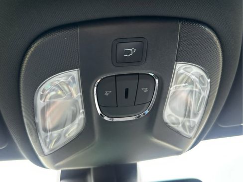 New 2025 Jeep Compass Latitude w/ Convenience Group image 47