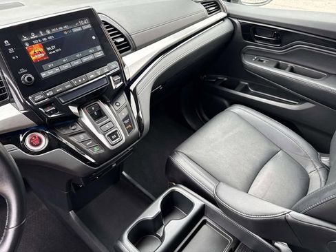 Used 2021 Honda Odyssey Touring image 24