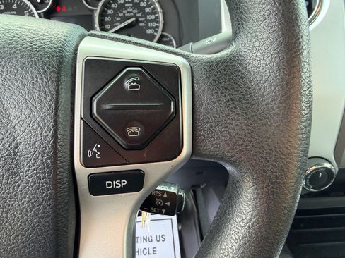 Used 2014 Toyota Tundra SR5 w/ SR5 Upgrade Package AWD/4WD image 20