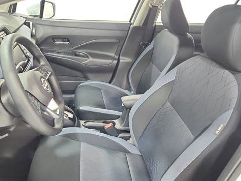 Certified 2025 Nissan Versa SV w/ Trunk Package image 14