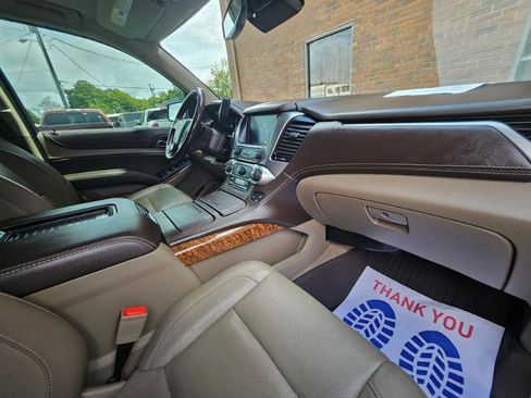 Used 2019 Chevrolet Tahoe Premier AWD/4WD image 63