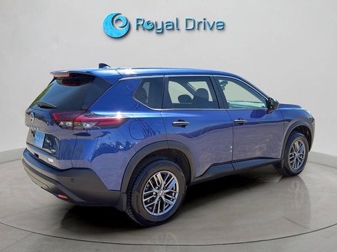 Used 2021 Nissan Rogue S AWD/4WD image 6