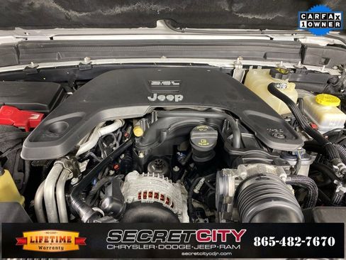 Used 2018 Jeep Wrangler Unlimited Rubicon image 34