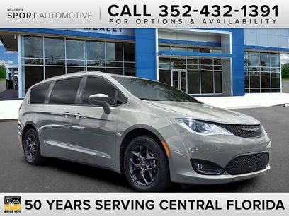 Used 2020 Chrysler Pacifica Touring-L Plus w/ Advanced Safetytec Group