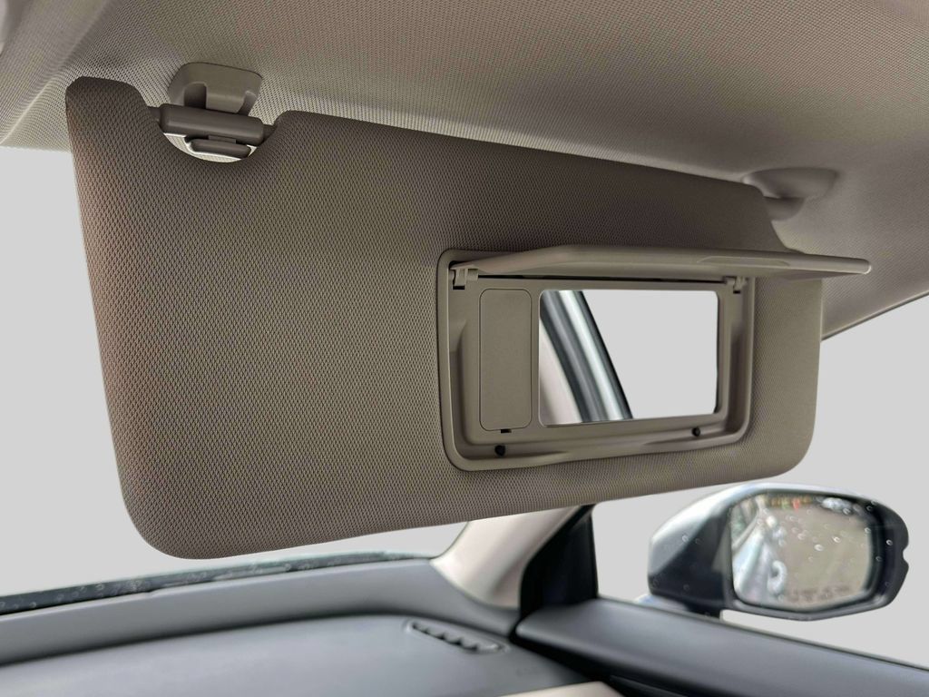 Certified 2026 Honda HR-V LX image 27