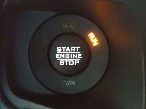 New 2025 Jeep Wrangler Sahara image 28