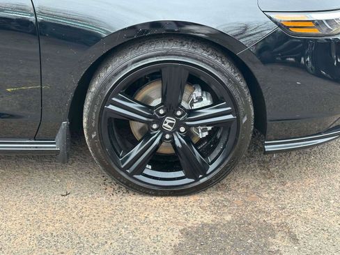 Used 2024 Honda Accord Sport image 6