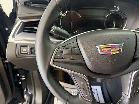 Used 2025 Cadillac XT5 Luxury w/ LPO, Floor Liner Package FWD image 20