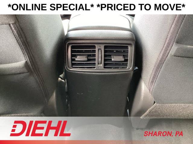 Used 2019 Nissan Rogue SV w/ Premium Package FWD image 25