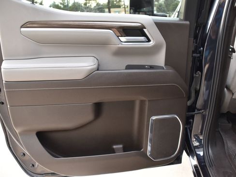 Used 2022 Chevrolet Silverado 1500 LT w/ Max Trailering Package image 18