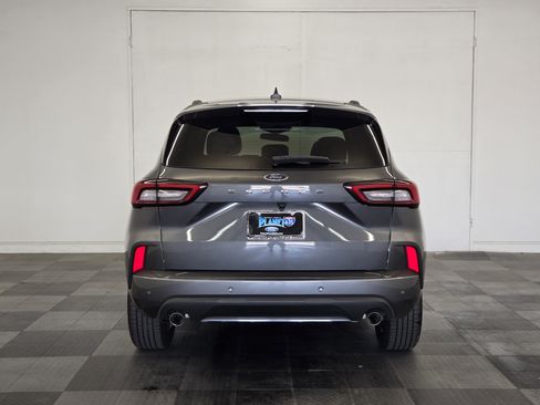 Used 2023 Ford Escape ST-Line w/ Tech Pack #1 FWD image 6